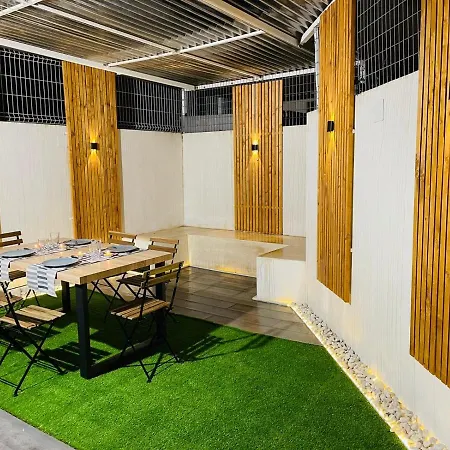 Amazon Gam מלון *